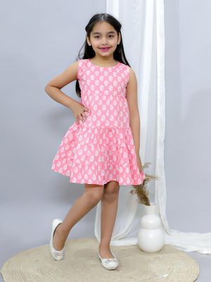 Ka-mee Girls Geometric Printed Pure Cotton Fit & Flare Dress