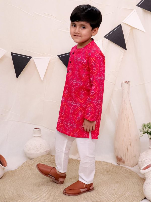 Kamee Motifs Printed Regular Pure Cotton Straight Kurta with Pyjamas-Pink - Image 5