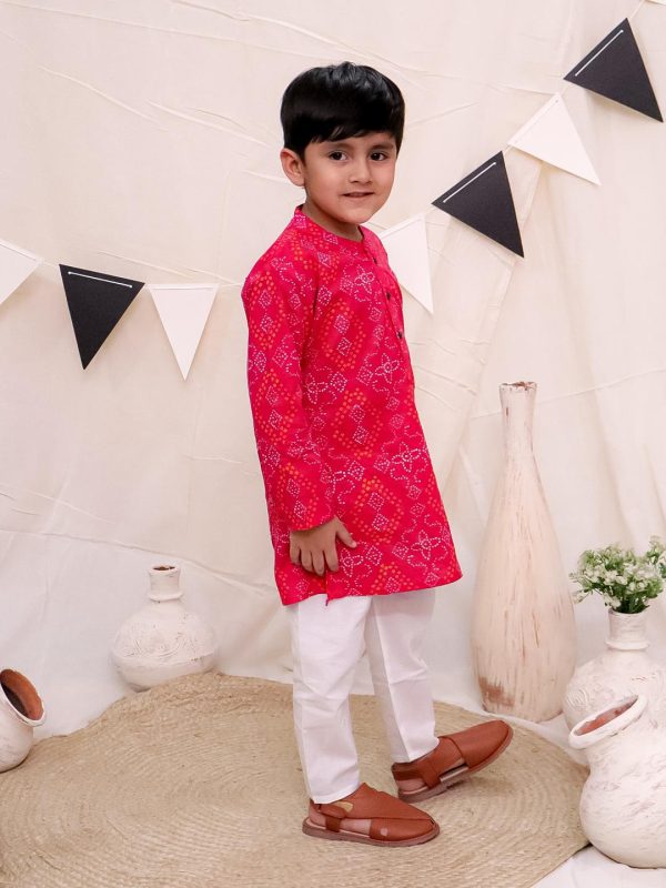 Kamee Motifs Printed Regular Pure Cotton Straight Kurta with Pyjamas-Pink - Image 4
