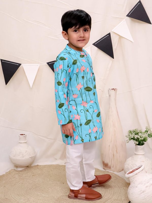 Kamee Motifs Printed Regular Pure Cotton Straight Kurta with Pyjamas-Blue - Image 5