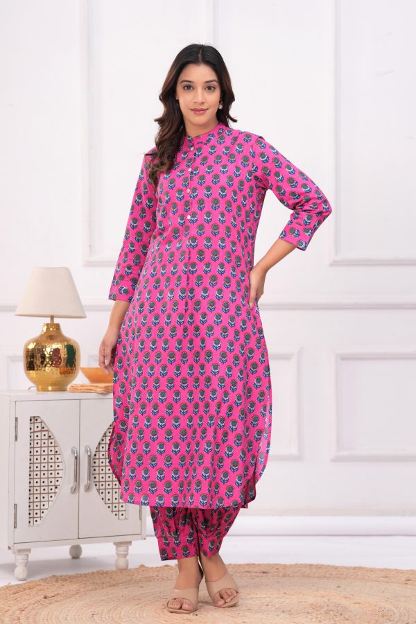 Kamee Women Pure Cotton Pink Floral Co-Ord Set for Casual Wear - Image 3